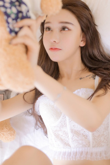 卡特里娜 宝登